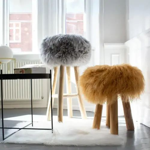 sgabello mod capellone